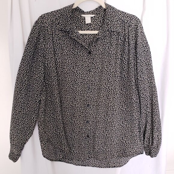H&M Tops - H&M Black and Beige Leaf Pattern Collar Button Up Long Sleeve Blouse Size 12